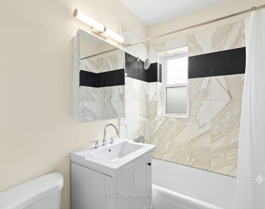 226 Lemont Street - Photo Thumbnail 15