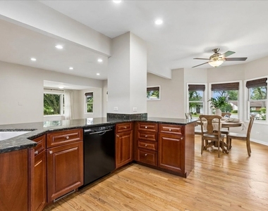 255 Happ Road - Photo Thumbnail 15