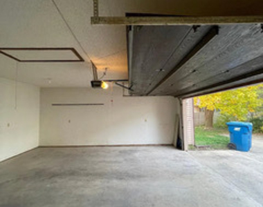 1508 Devonshire Drive - Photo Thumbnail 12