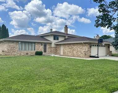 15720 S 88th Avenue - Photo Thumbnail 1