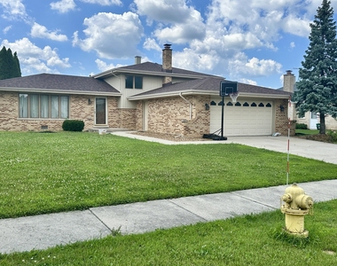 15720 S 88th Avenue - Photo Thumbnail 2