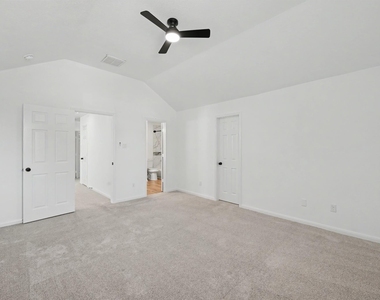 6894 Stillwater Drive - Photo Thumbnail 14