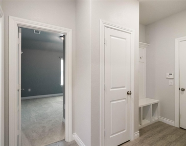 67 Pioneer Canyon Place - Photo Thumbnail 18