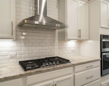 67 Pioneer Canyon Place - Photo Thumbnail 17