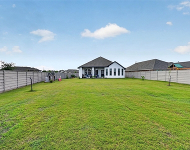 4731 Cedar Butte Lane - Photo Thumbnail 41