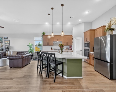 4731 Cedar Butte Lane - Photo Thumbnail 8