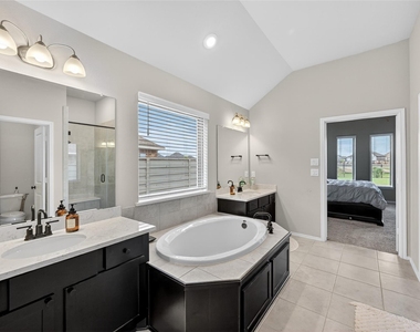 4731 Cedar Butte Lane - Photo Thumbnail 22