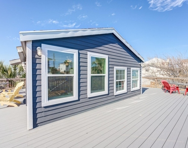 4211 Surf Drive - Photo Thumbnail 31