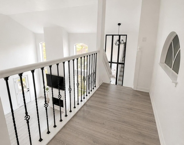 12254 Cardston Court - Photo Thumbnail 22