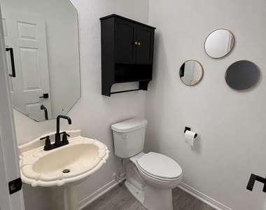 12254 Cardston Court - Photo Thumbnail 12