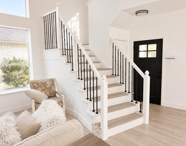 12254 Cardston Court - Photo Thumbnail 7