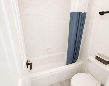 12254 Cardston Court - Photo Thumbnail 20