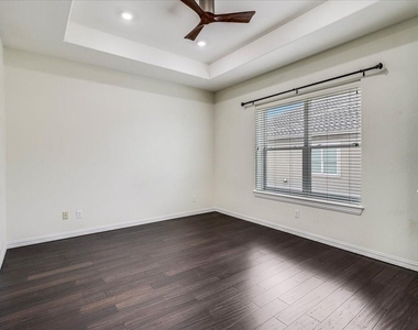 14910 Leeward Drive - Photo Thumbnail 24