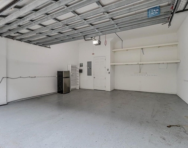 14910 Leeward Drive - Photo Thumbnail 32