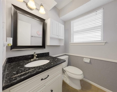 12406 Sarti Street - Photo Thumbnail 12