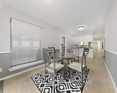 12406 Sarti Street - Photo Thumbnail 14
