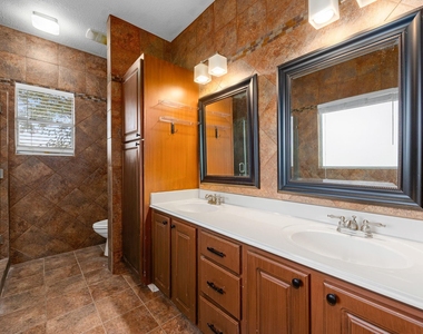 2527 Settlers Way Drive - Photo Thumbnail 12