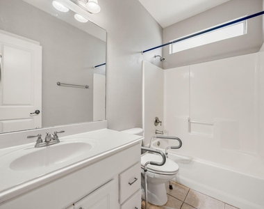 2527 Settlers Way Drive - Photo Thumbnail 17