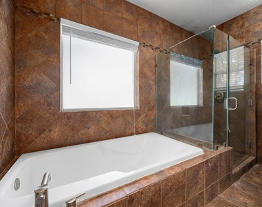 2527 Settlers Way Drive - Photo Thumbnail 13