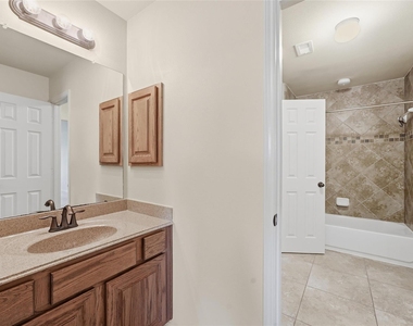 7 Verdin Place - Photo Thumbnail 24