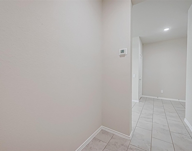 10511 Blankiet Lane - Photo Thumbnail 21