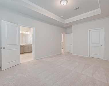 10511 Blankiet Lane - Photo Thumbnail 36