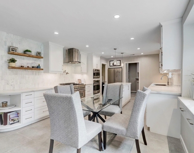 1618 Hillendahl Boulevard - Photo Thumbnail 11