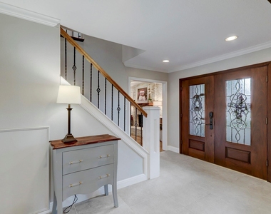 1618 Hillendahl Boulevard - Photo Thumbnail 3