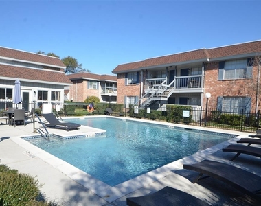2250 Bering Drive - Photo Thumbnail 16
