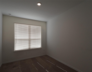 14894 Ash Landing Dr Drive - Photo Thumbnail 8