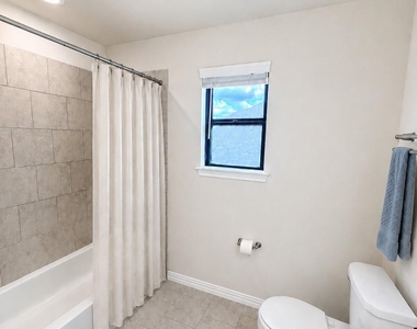40575 Goldeneye Place - Photo Thumbnail 10
