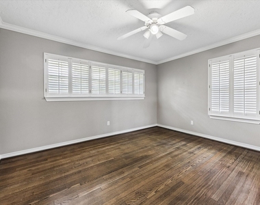 4509 Libbey Lane - Photo Thumbnail 7