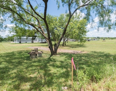 2592 County Road 152 - Photo Thumbnail 30