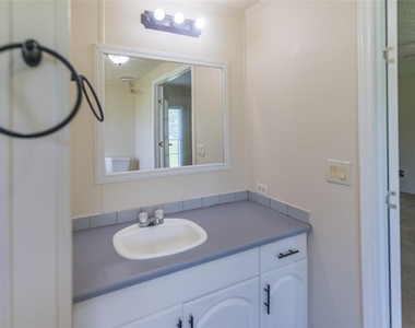 2592 County Road 152 - Photo Thumbnail 17