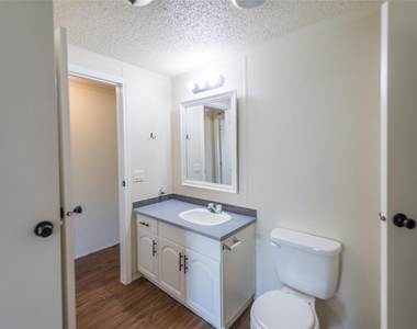 2592 County Road 152 - Photo Thumbnail 23