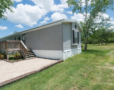 2592 County Road 152 - Photo Thumbnail 3