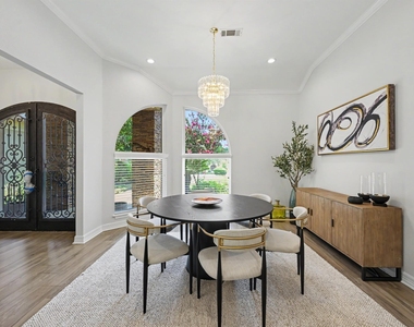 60 La Jolla Circle - Photo Thumbnail 6
