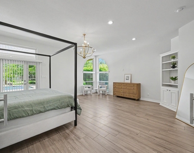 60 La Jolla Circle - Photo Thumbnail 24