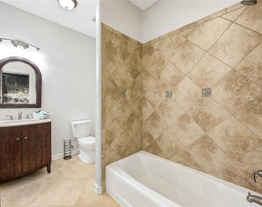 8245 Stacy - Photo Thumbnail 42