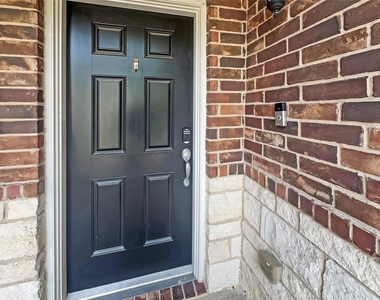 2822 Windy Thicket Lane - Photo Thumbnail 1