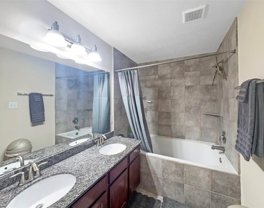 2822 Windy Thicket Lane - Photo Thumbnail 16