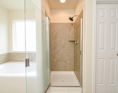 21610 Yeaney Drive - Photo Thumbnail 21