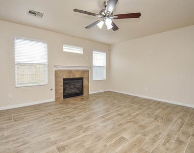 21610 Yeaney Drive - Photo Thumbnail 12