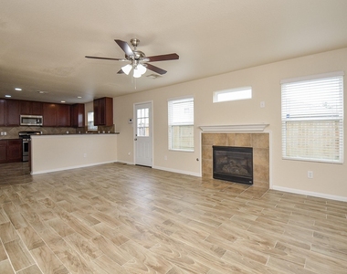 21610 Yeaney Drive - Photo Thumbnail 13