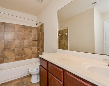 21610 Yeaney Drive - Photo Thumbnail 26