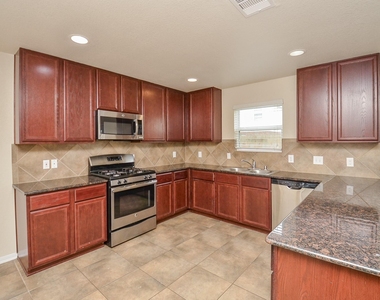 21610 Yeaney Drive - Photo Thumbnail 9