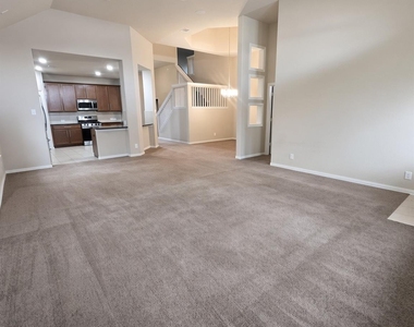 8723 W Crescent Lake Circle - Photo Thumbnail 9