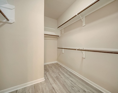 18106 Linden Forest Lane - Photo Thumbnail 20