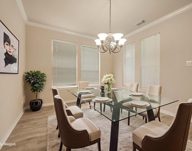 18106 Linden Forest Lane - Photo Thumbnail 3