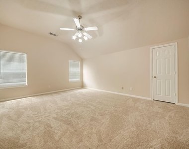 18106 Linden Forest Lane - Photo Thumbnail 23
